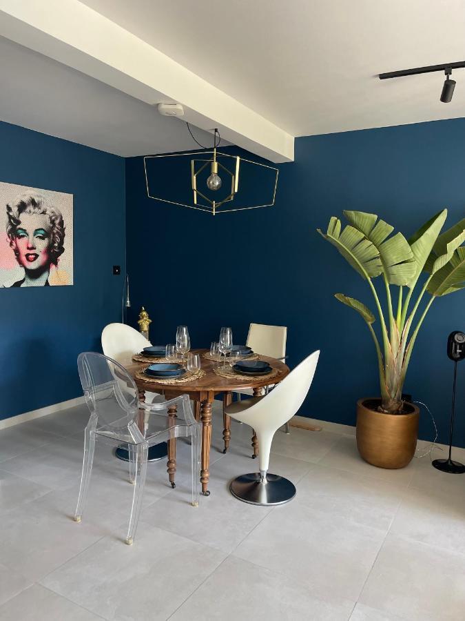 Appartement De Caractere Avec Jacuzzi Fréjus Kültér fotó